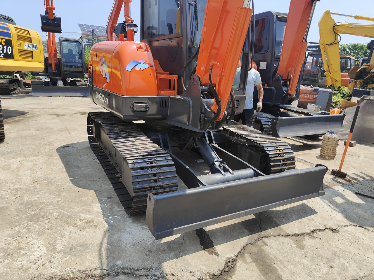 DOOSAN DH60-7 - Pásové rýpadlo: obrázek 4 DOOSAN DH60-7 - Pásové rýpadlo: obrázek 4