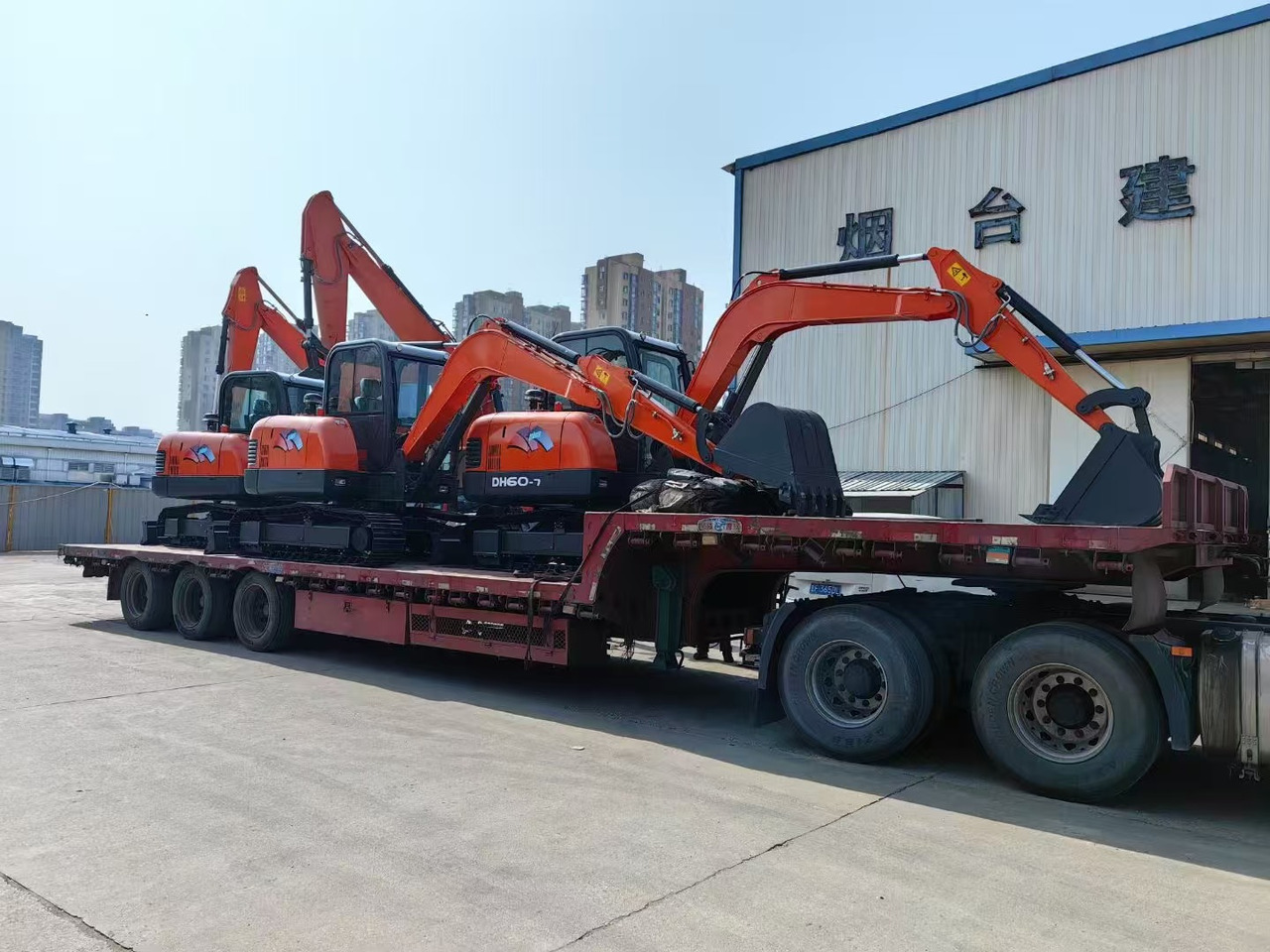 DOOSAN DH60-7 - Pásové rýpadlo: obrázek 2 DOOSAN DH60-7 - Pásové rýpadlo: obrázek 2