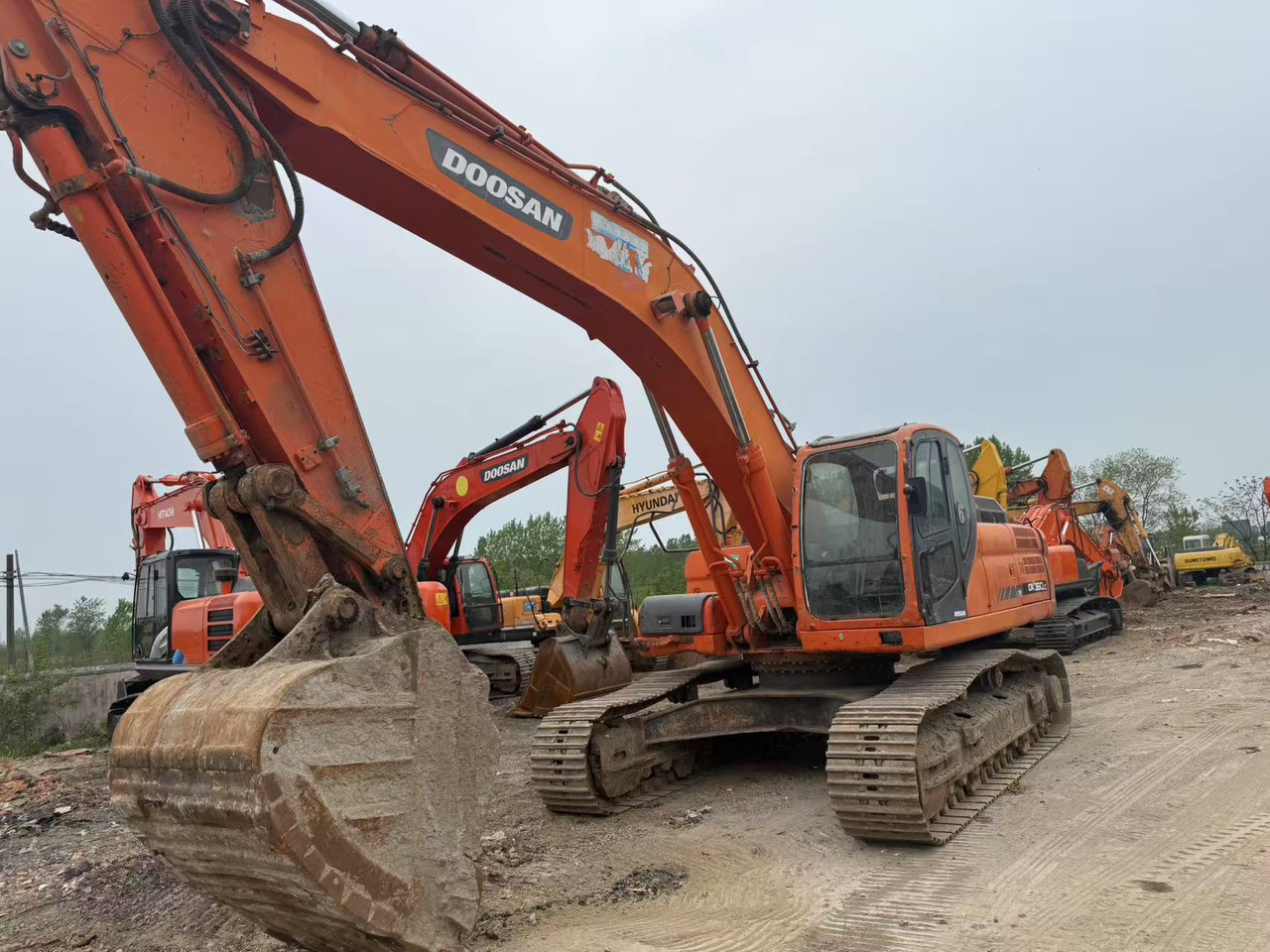 DOOSAN DX360LC - Pásové rýpadlo: obrázek 1 DOOSAN DX360LC - Pásové rýpadlo: obrázek 1