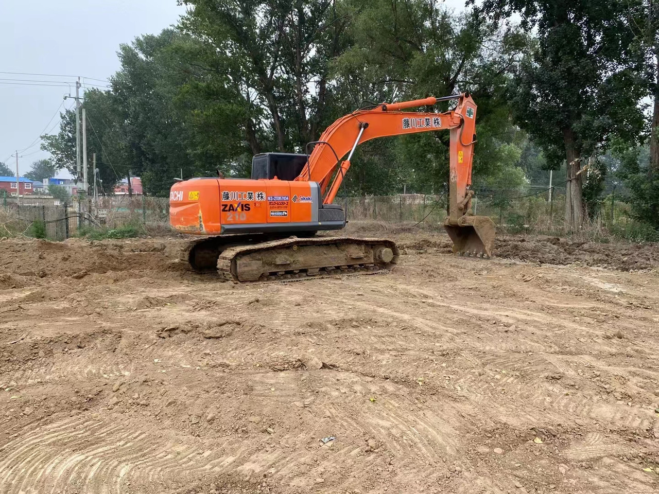 HITACHI ZX210-3G - Pásové rýpadlo: obrázek 3 HITACHI ZX210-3G - Pásové rýpadlo: obrázek 3