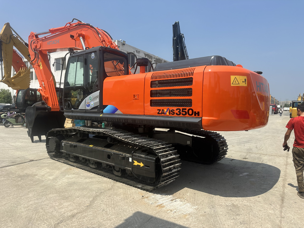 HITACHI ZX350H-5G - Pásové rýpadlo: obrázek 3 HITACHI ZX350H-5G - Pásové rýpadlo: obrázek 3