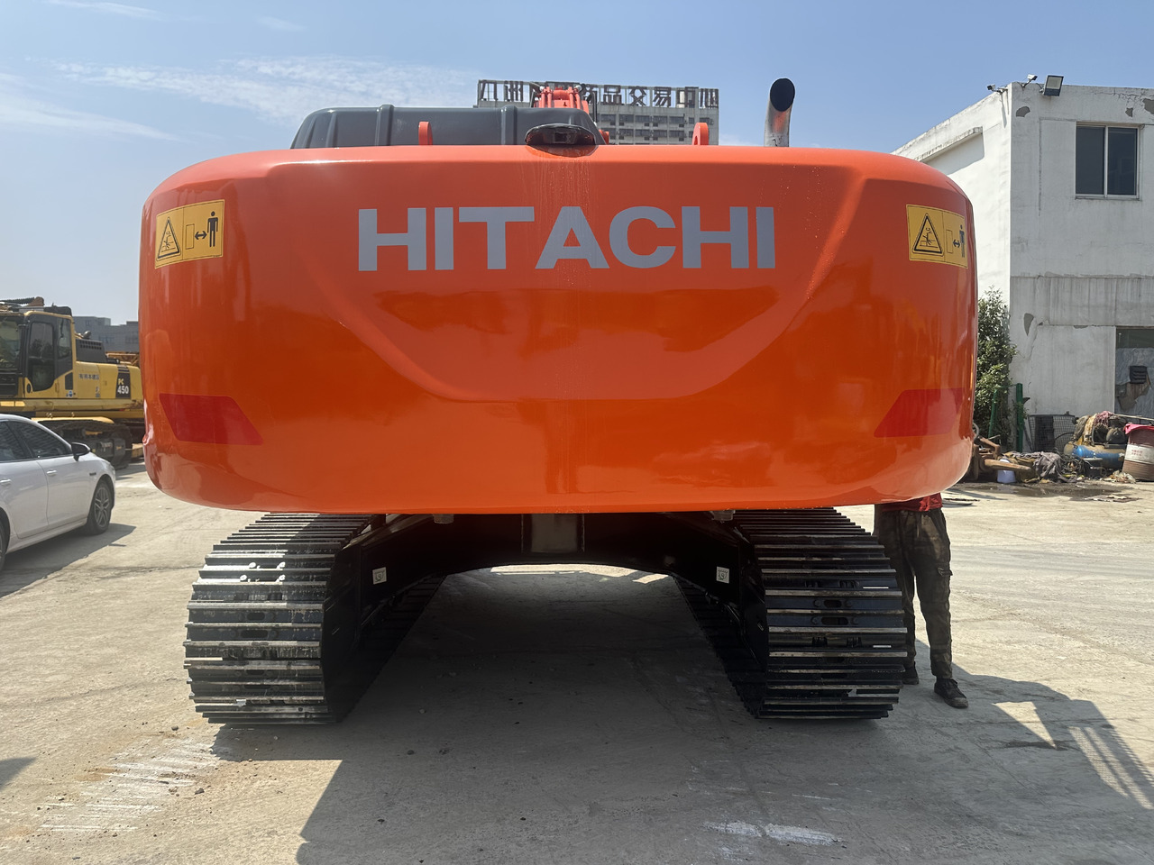 HITACHI ZX350H-5G - Pásové rýpadlo: obrázek 4 HITACHI ZX350H-5G - Pásové rýpadlo: obrázek 4