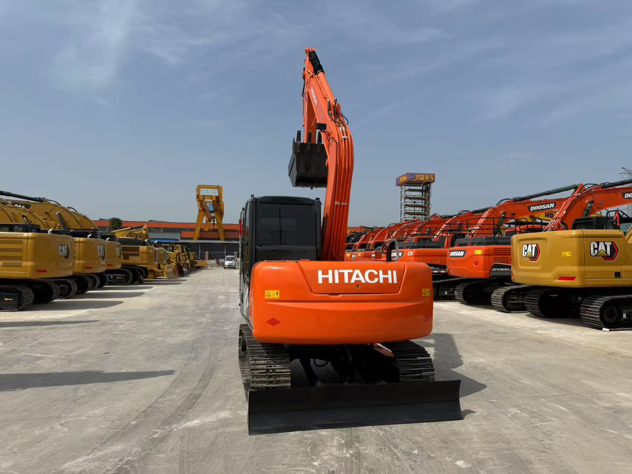 HITACHI ZX70 - Pásové rýpadlo: obrázek 2 HITACHI ZX70 - Pásové rýpadlo: obrázek 2