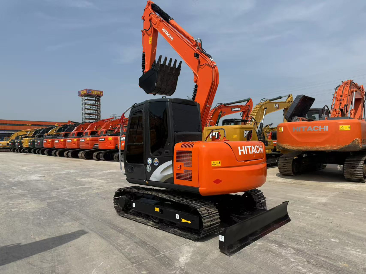 HITACHI ZX70 - Pásové rýpadlo: obrázek 3 HITACHI ZX70 - Pásové rýpadlo: obrázek 3