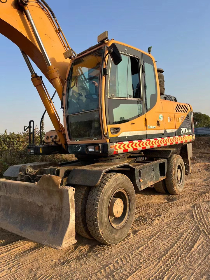 HYUNDAI R210W-9 - Kolesové rýpadlo: obrázek 5 HYUNDAI R210W-9 - Kolesové rýpadlo: obrázek 5