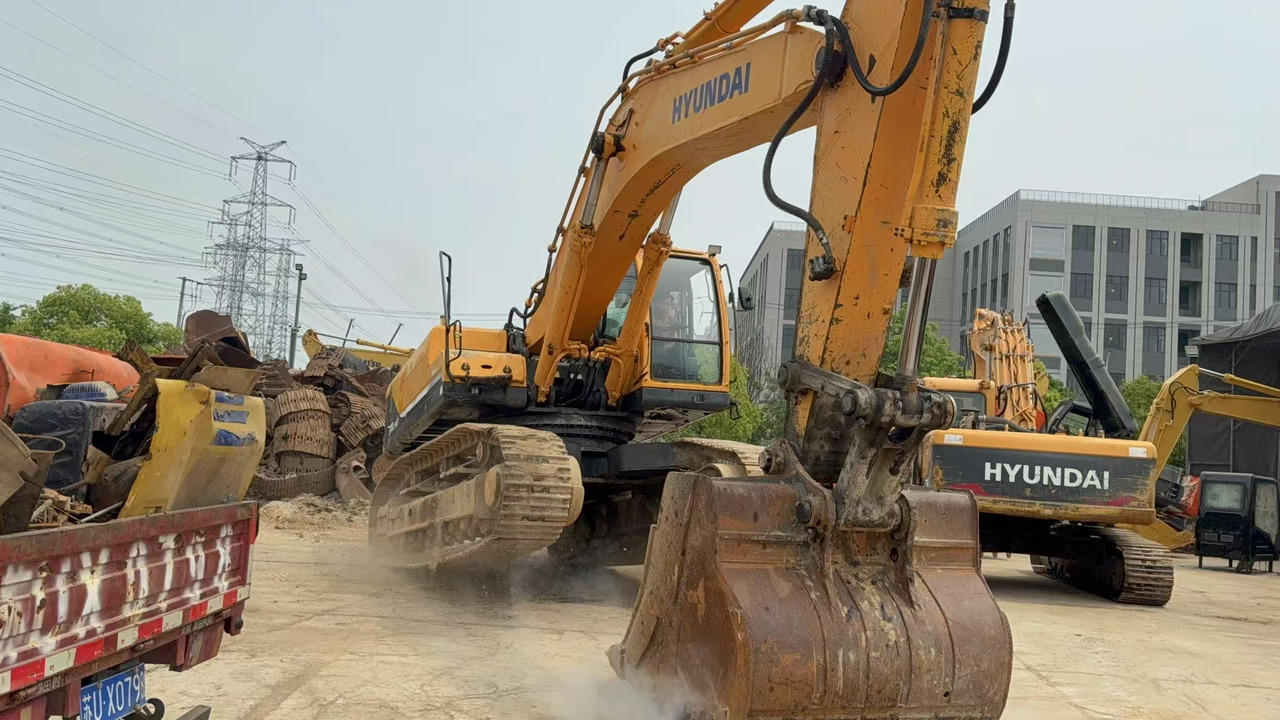 HYUNDAI R520 - Pásové rýpadlo: obrázek 3 HYUNDAI R520 - Pásové rýpadlo: obrázek 3