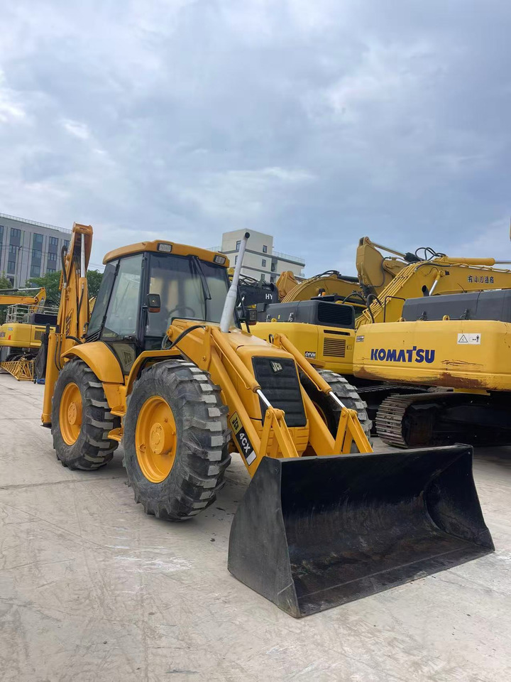 JCB 4CX - Rýpadlo-nakladač: obrázek 2 JCB 4CX - Rýpadlo-nakladač: obrázek 2