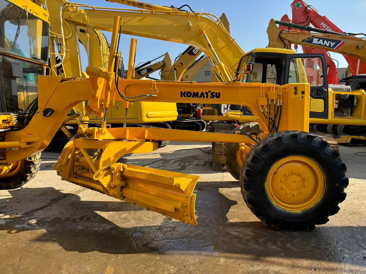 KOMATSU GD511 - Grejdr: obrázek 3 KOMATSU GD511 - Grejdr: obrázek 3