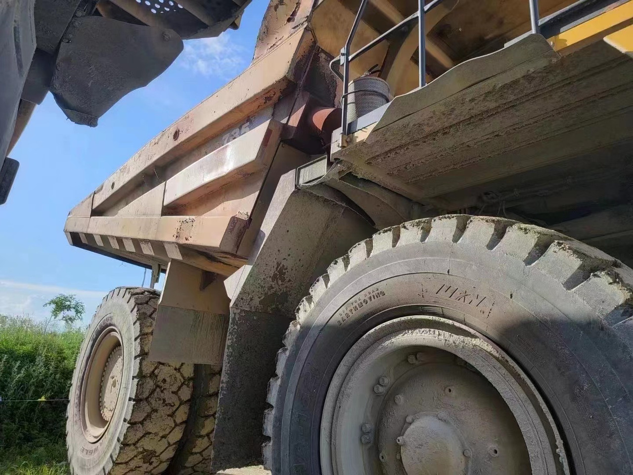 KOMATSU HD785 - Sklápěč: obrázek 5 KOMATSU HD785 - Sklápěč: obrázek 5