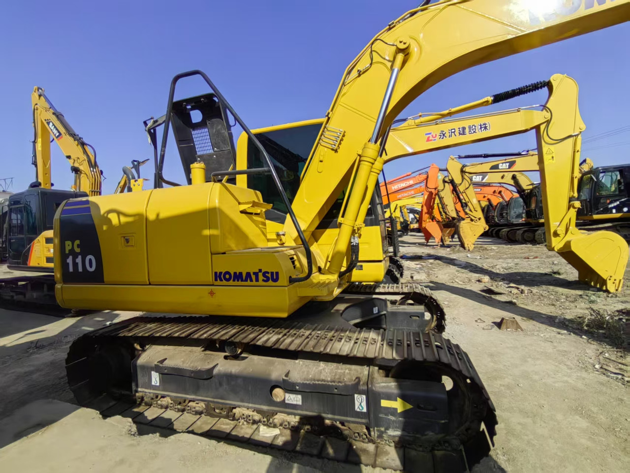 KOMATSU PC110-7 - Pásové rýpadlo: obrázek 3 KOMATSU PC110-7 - Pásové rýpadlo: obrázek 3