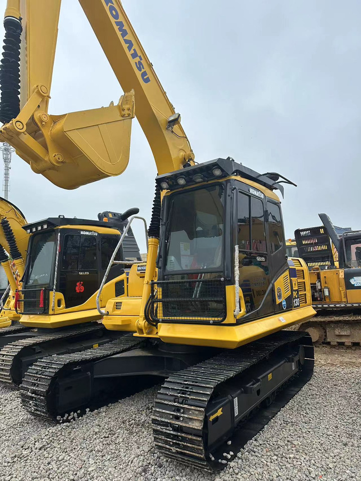 KOMATSU PC130-7 - Pásové rýpadlo: obrázek 2 KOMATSU PC130-7 - Pásové rýpadlo: obrázek 2