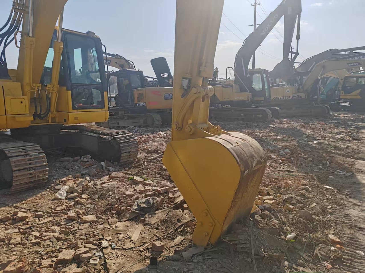 KOMATSU PC138US-8 - Pásové rýpadlo: obrázek 3 KOMATSU PC138US-8 - Pásové rýpadlo: obrázek 3