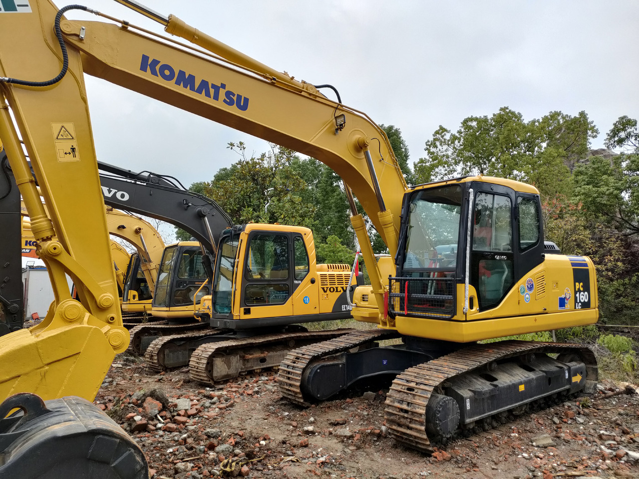 KOMATSU PC160-7 - Pásové rýpadlo: obrázek 3 KOMATSU PC160-7 - Pásové rýpadlo: obrázek 3