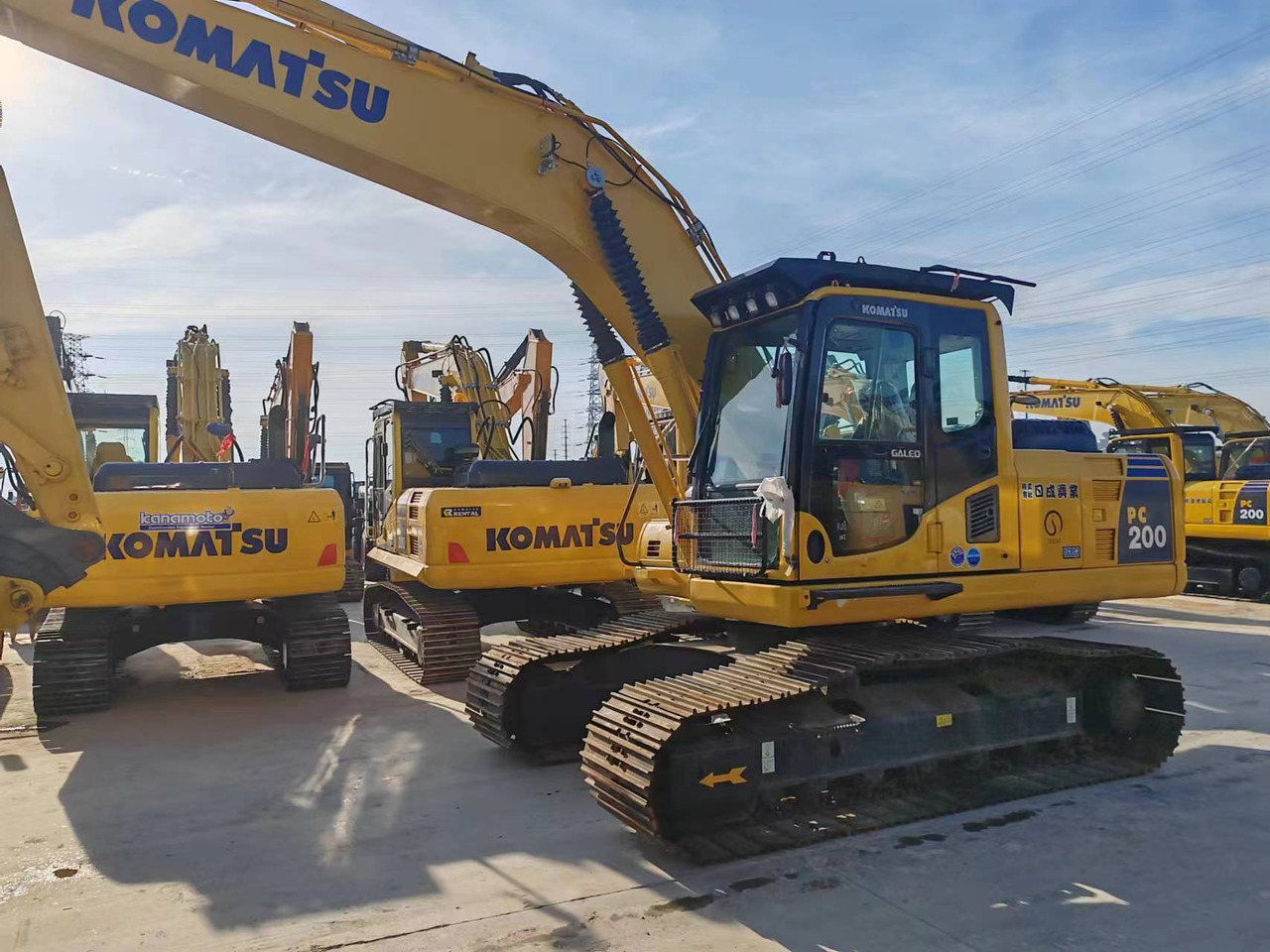 KOMATSU PC200-8 - Pásové rýpadlo: obrázek 1 KOMATSU PC200-8 - Pásové rýpadlo: obrázek 1
