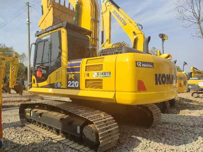 KOMATSU PC220-8 - Pásové rýpadlo: obrázek 2 KOMATSU PC220-8 - Pásové rýpadlo: obrázek 2