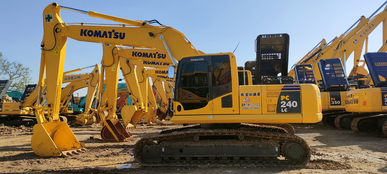 KOMATSU PC240-8 - Pásové rýpadlo: obrázek 2 KOMATSU PC240-8 - Pásové rýpadlo: obrázek 2