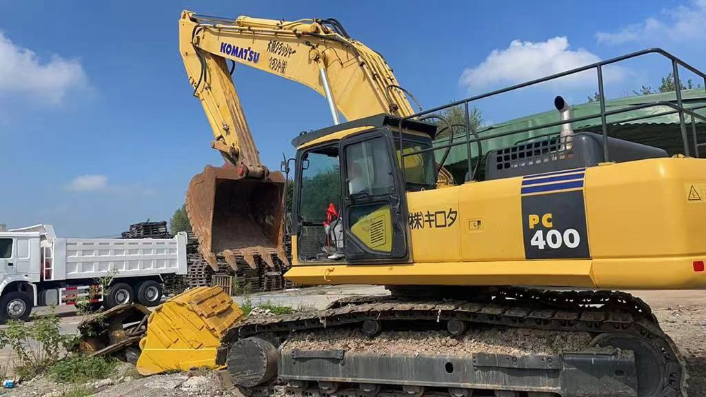 KOMATSU PC400-7 - Pásové rýpadlo: obrázek 1 KOMATSU PC400-7 - Pásové rýpadlo: obrázek 1