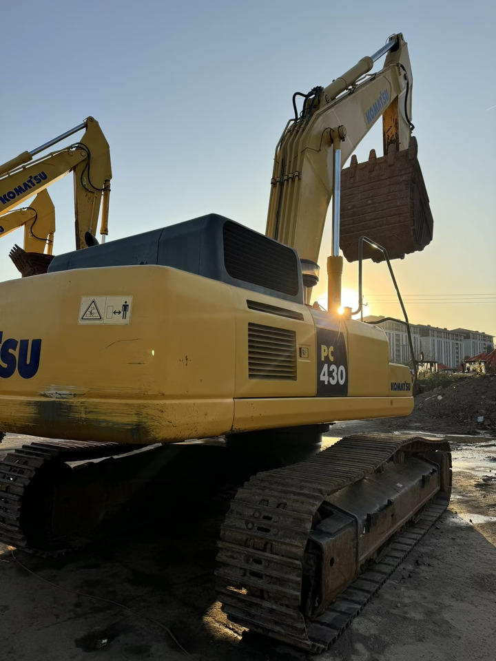 KOMATSU PC430-8 - Pásové rýpadlo: obrázek 4 KOMATSU PC430-8 - Pásové rýpadlo: obrázek 4