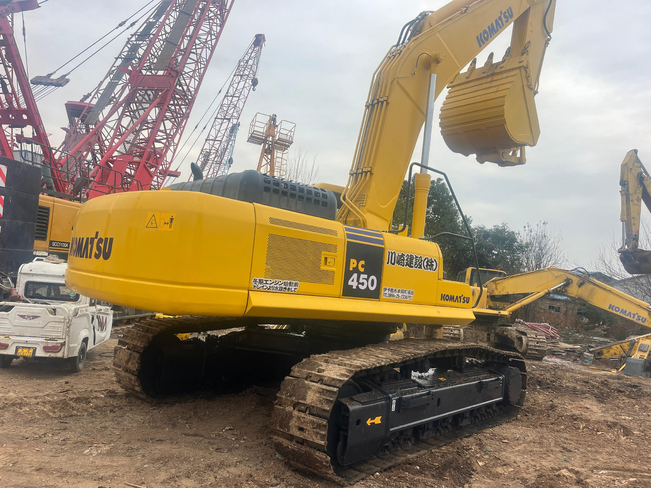 KOMATSU PC450-7 - Pásové rýpadlo: obrázek 2 KOMATSU PC450-7 - Pásové rýpadlo: obrázek 2