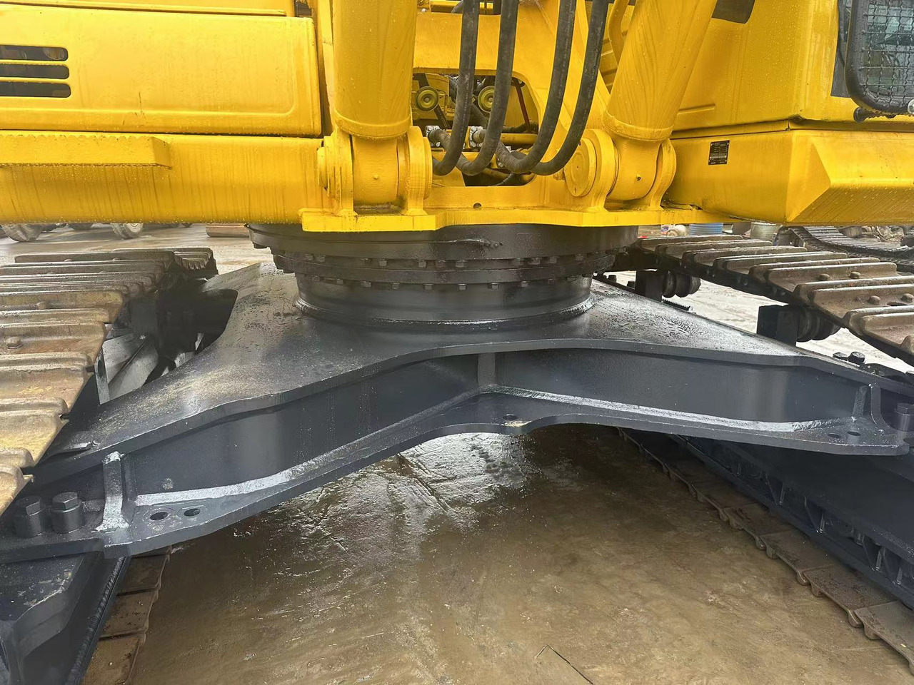 KOMATSU PC450-7 - Pásové rýpadlo: obrázek 4 KOMATSU PC450-7 - Pásové rýpadlo: obrázek 4