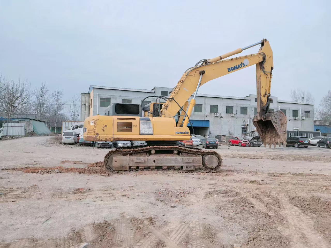 KOMATSU PC450-8 - Pásové rýpadlo: obrázek 3 KOMATSU PC450-8 - Pásové rýpadlo: obrázek 3