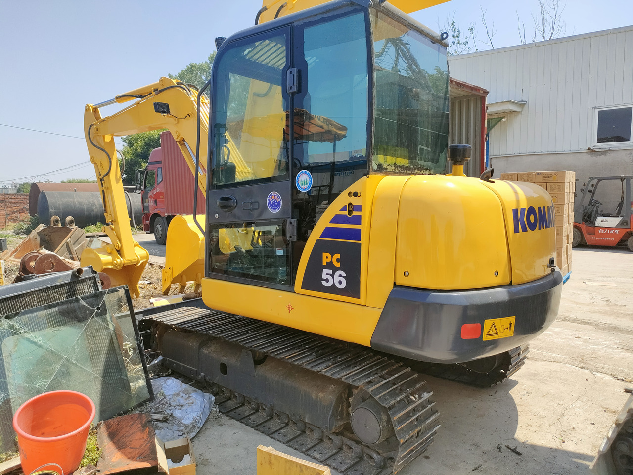 KOMATSU PC56-7 - Pásové rýpadlo: obrázek 3 KOMATSU PC56-7 - Pásové rýpadlo: obrázek 3