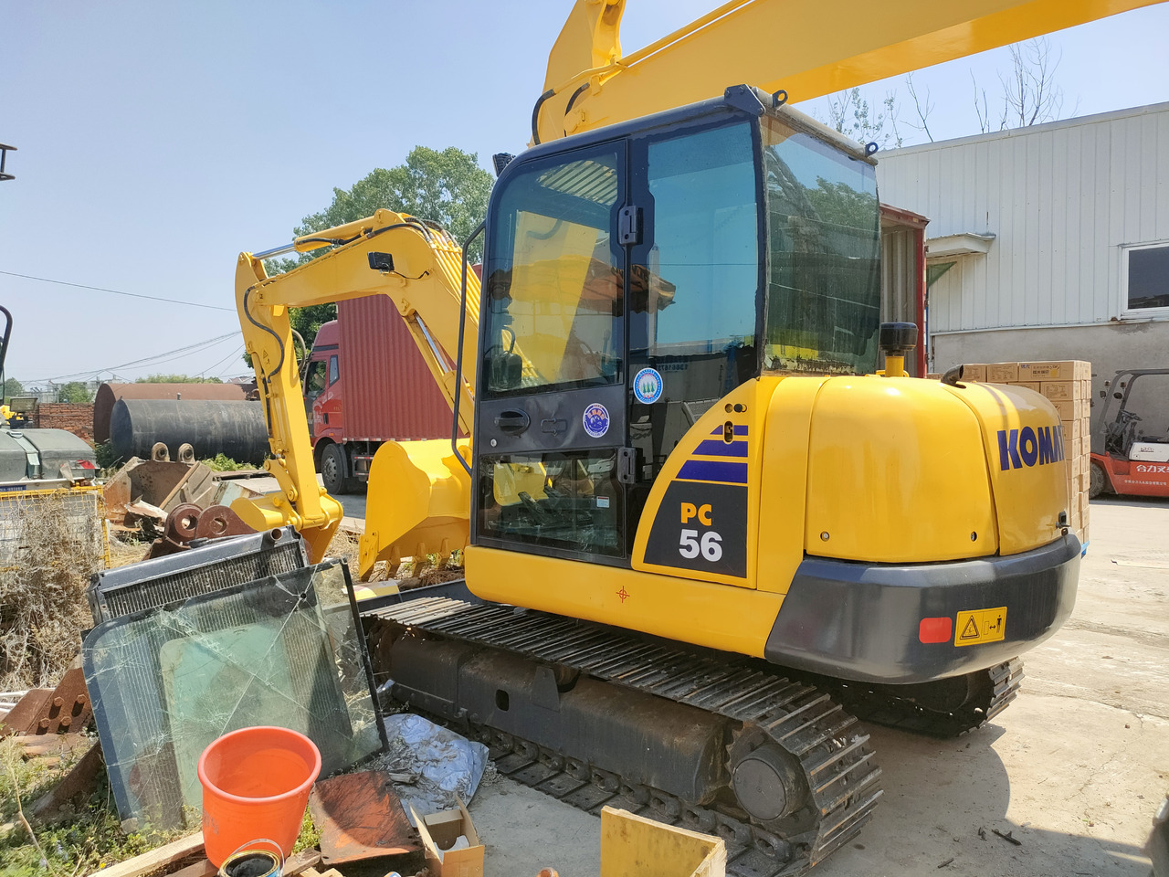 KOMATSU PC56-7 - Pásové rýpadlo: obrázek 4 KOMATSU PC56-7 - Pásové rýpadlo: obrázek 4