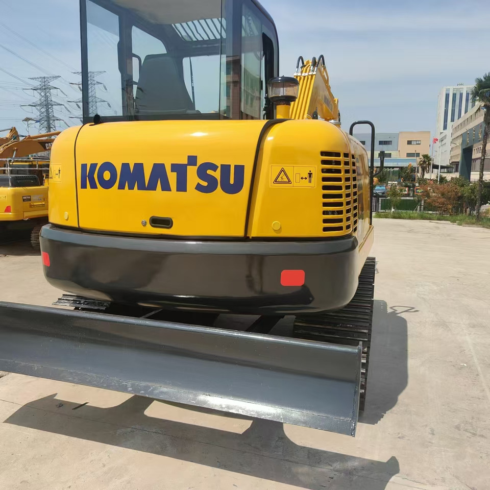 KOMATSU PC56-7 - Pásové rýpadlo: obrázek 2 KOMATSU PC56-7 - Pásové rýpadlo: obrázek 2