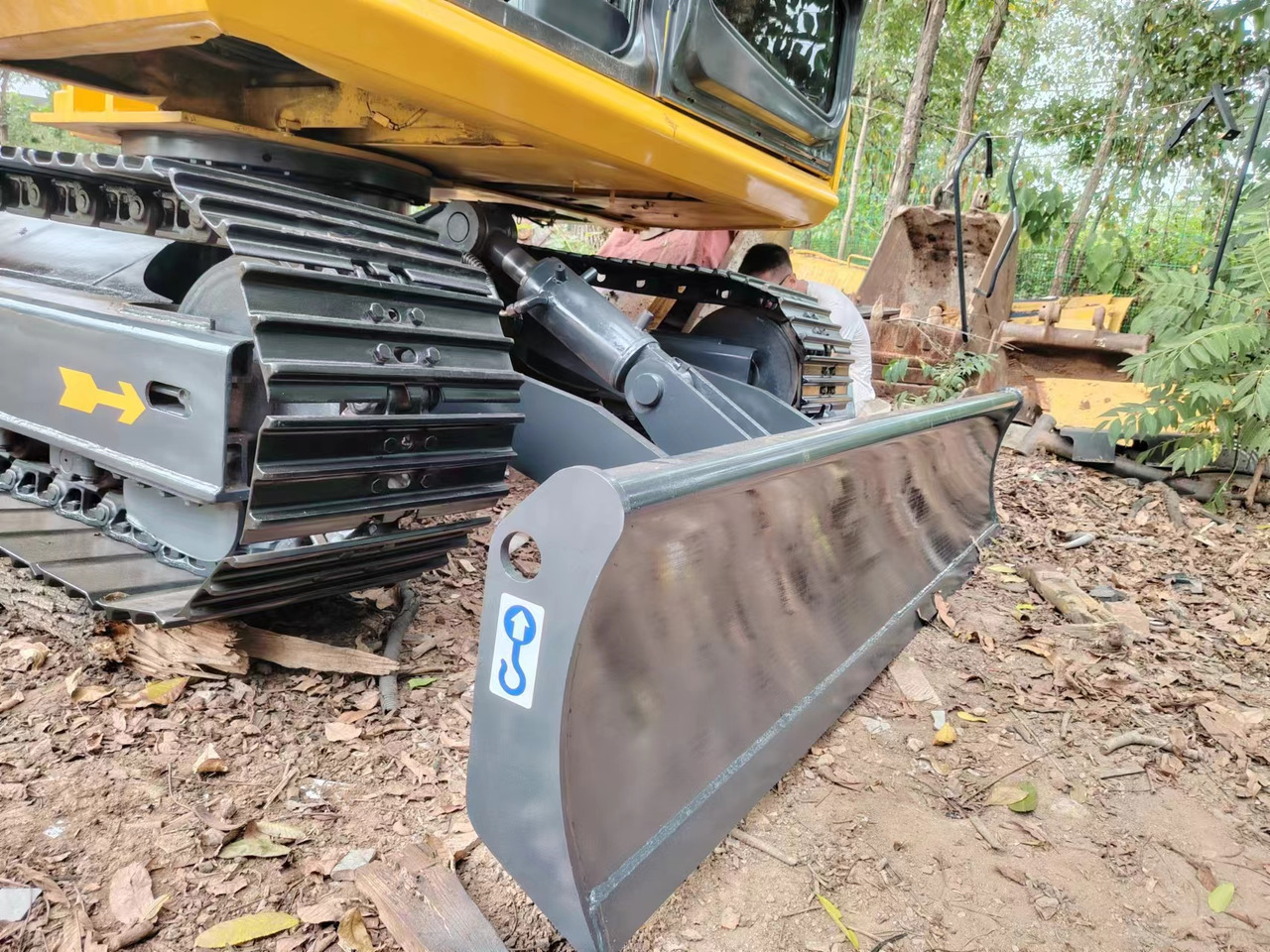 KOMATSU PC60-7 - Pásové rýpadlo: obrázek 4 KOMATSU PC60-7 - Pásové rýpadlo: obrázek 4