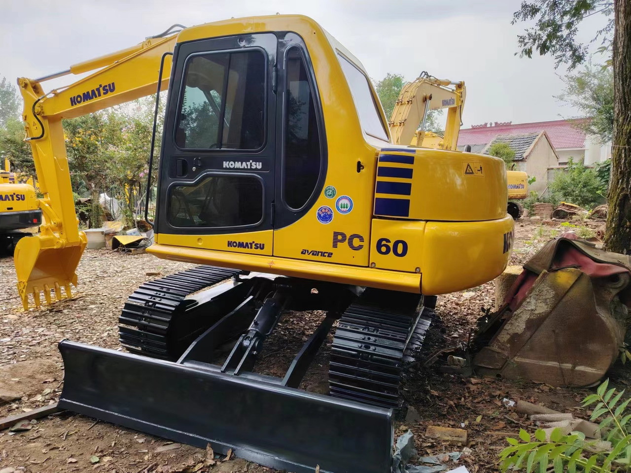 KOMATSU PC60-7 - Pásové rýpadlo: obrázek 2 KOMATSU PC60-7 - Pásové rýpadlo: obrázek 2