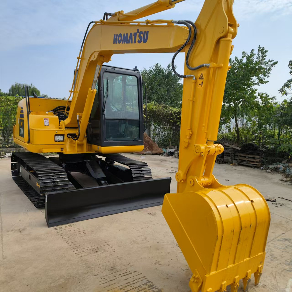 KOMATSU PC70-8 - Pásové rýpadlo: obrázek 4 KOMATSU PC70-8 - Pásové rýpadlo: obrázek 4