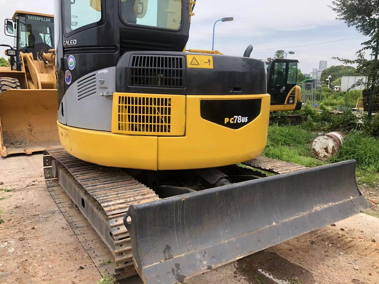 KOMATSU PC70-8 - Mini rýpadlo: obrázek 4 KOMATSU PC70-8 - Mini rýpadlo: obrázek 4