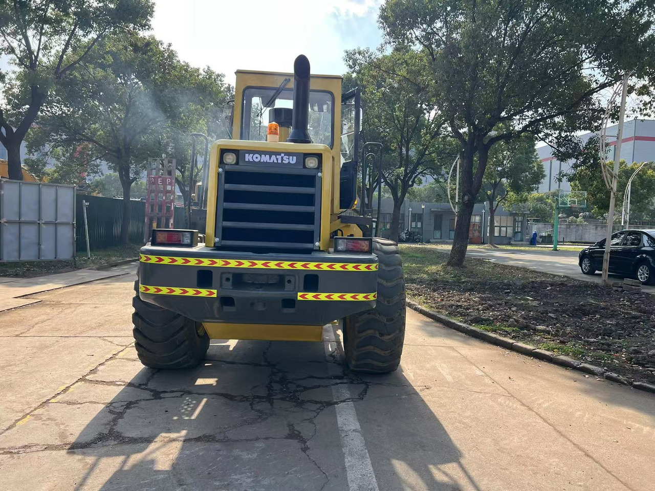 KOMATSU WA320-3 - Kolový nakladač: obrázek 4 KOMATSU WA320-3 - Kolový nakladač: obrázek 4