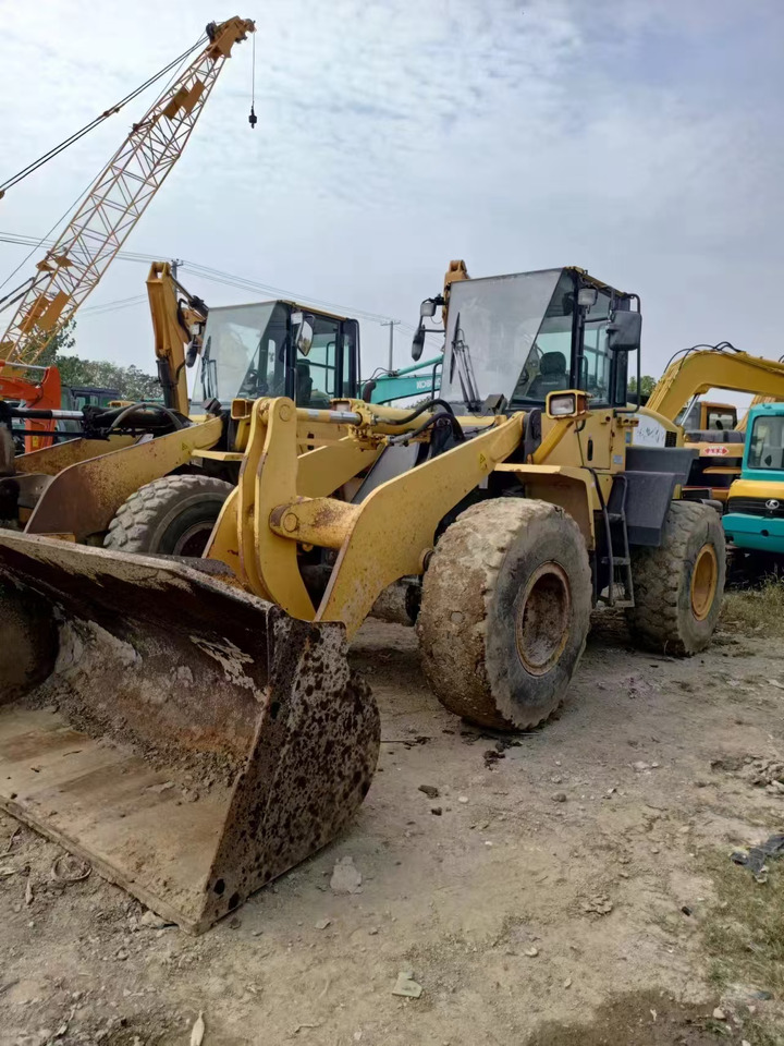 KOMATSU WA320-5 - Kolový nakladač: obrázek 5 KOMATSU WA320-5 - Kolový nakladač: obrázek 5