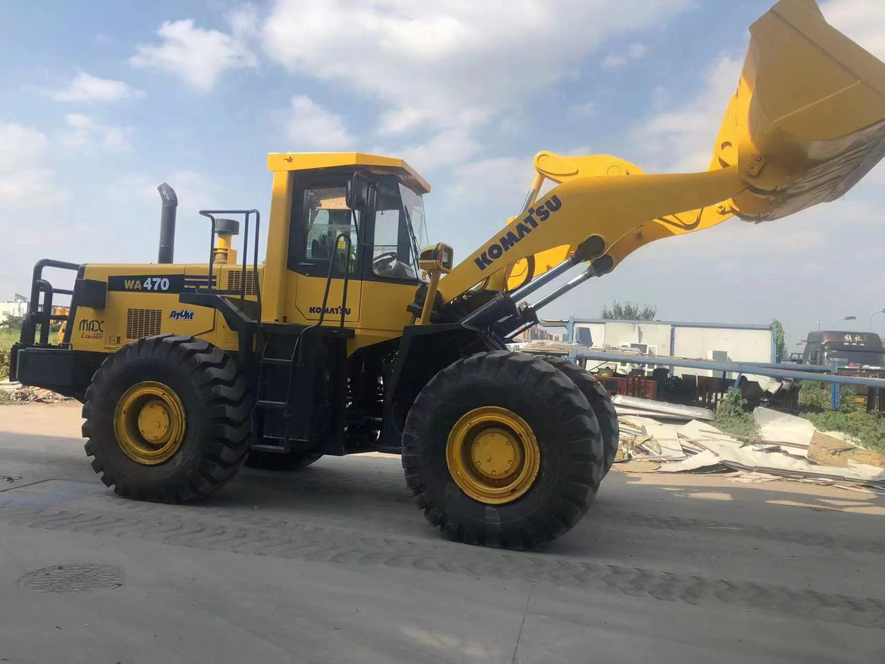 KOMATSU WA470-3 - Kolový nakladač: obrázek 4 KOMATSU WA470-3 - Kolový nakladač: obrázek 4
