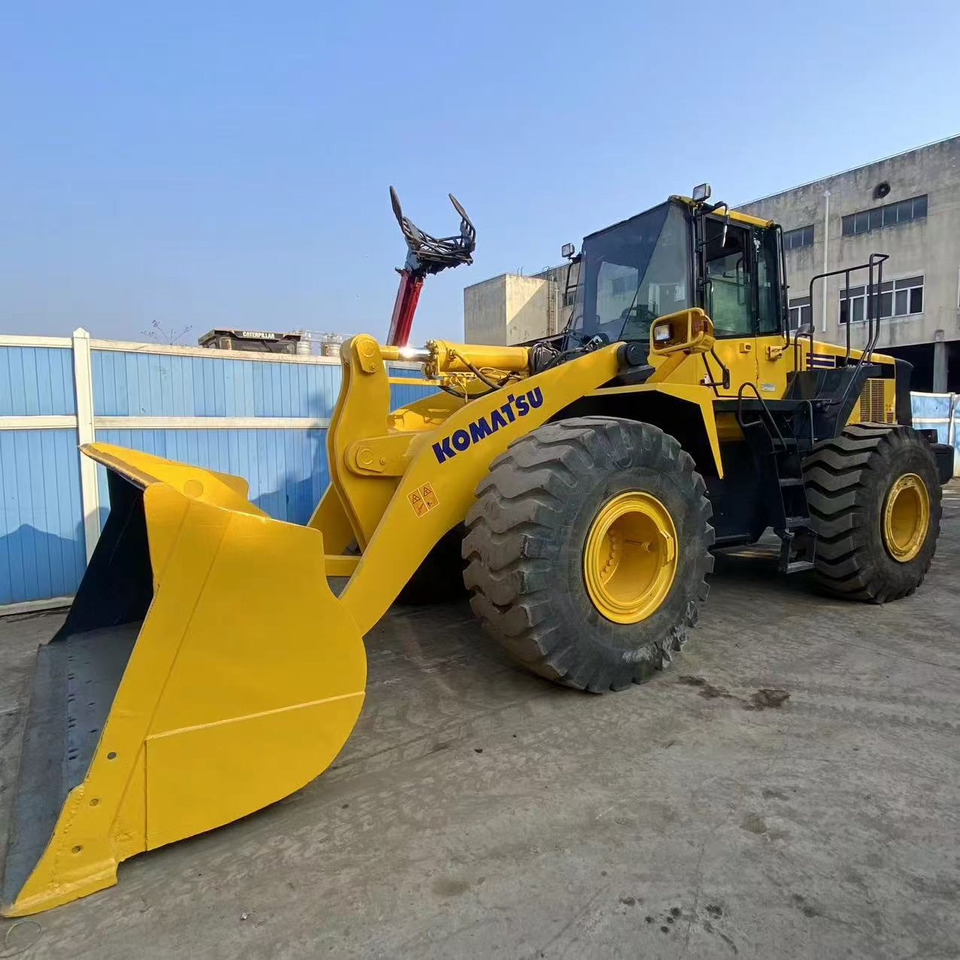 KOMATSU WA470-6 - Kolový nakladač: obrázek 2 KOMATSU WA470-6 - Kolový nakladač: obrázek 2