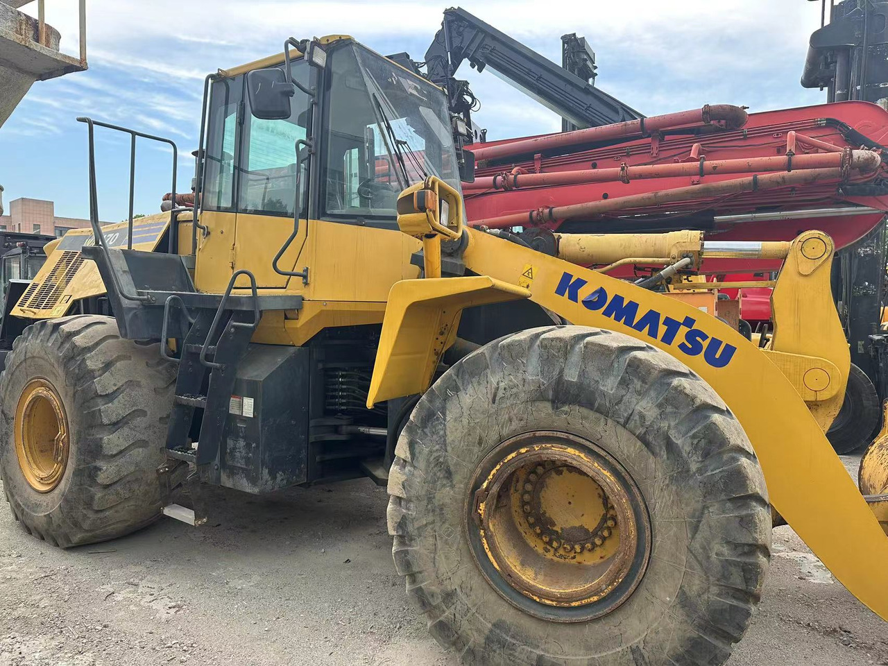 KOMATSU WA470-6 - Kolový nakladač: obrázek 3 KOMATSU WA470-6 - Kolový nakladač: obrázek 3