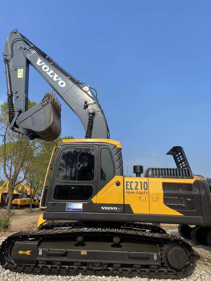 VOLVO EC210 - Pásové rýpadlo: obrázek 1 VOLVO EC210 - Pásové rýpadlo: obrázek 1