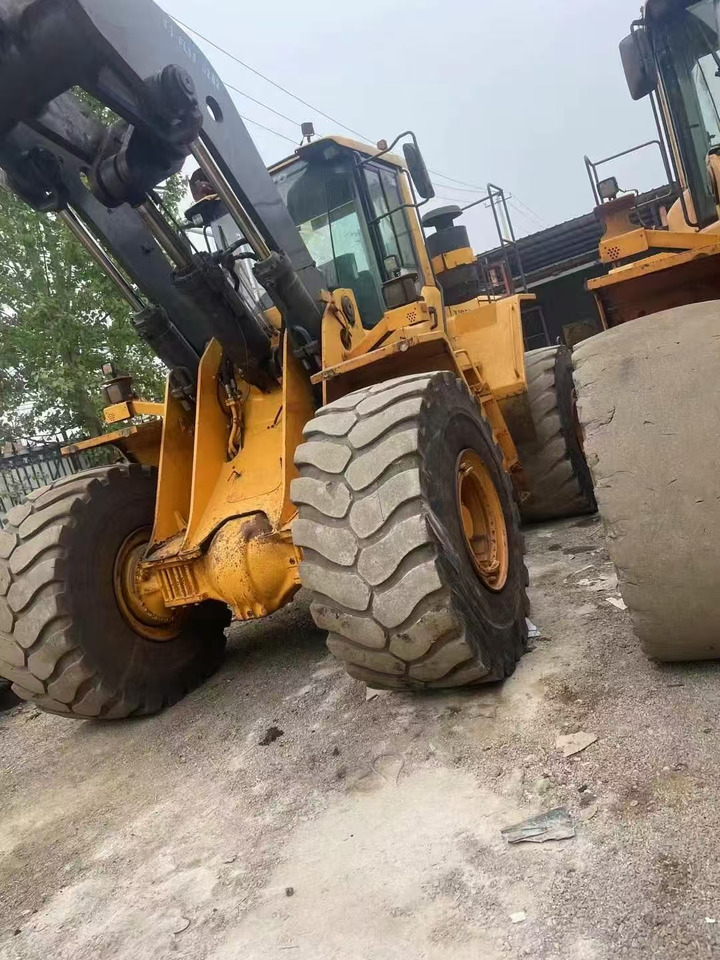 VOLVO L220F - Kolový nakladač: obrázek 5 VOLVO L220F - Kolový nakladač: obrázek 5