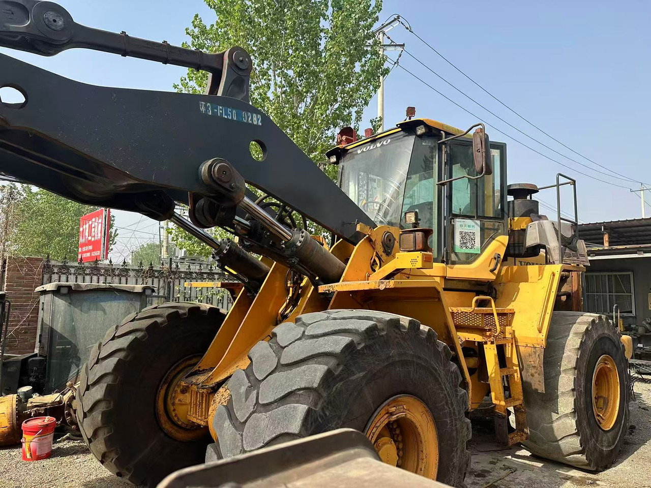 VOLVO L220F - Kolový nakladač: obrázek 3 VOLVO L220F - Kolový nakladač: obrázek 3