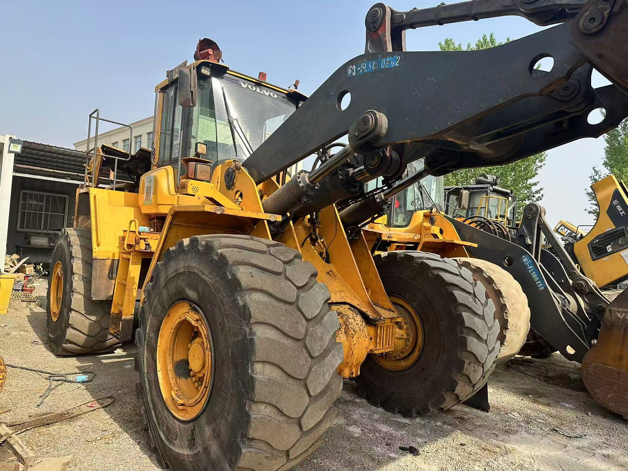VOLVO L220F - Kolový nakladač: obrázek 3 VOLVO L220F - Kolový nakladač: obrázek 3