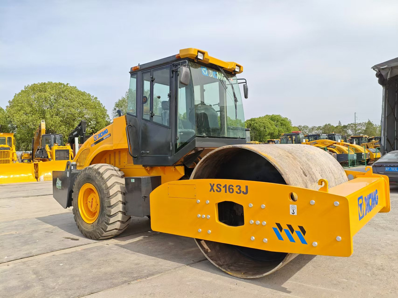 XCMG XS163J - Silniční válec: obrázek 2 XCMG XS163J - Silniční válec: obrázek 2
