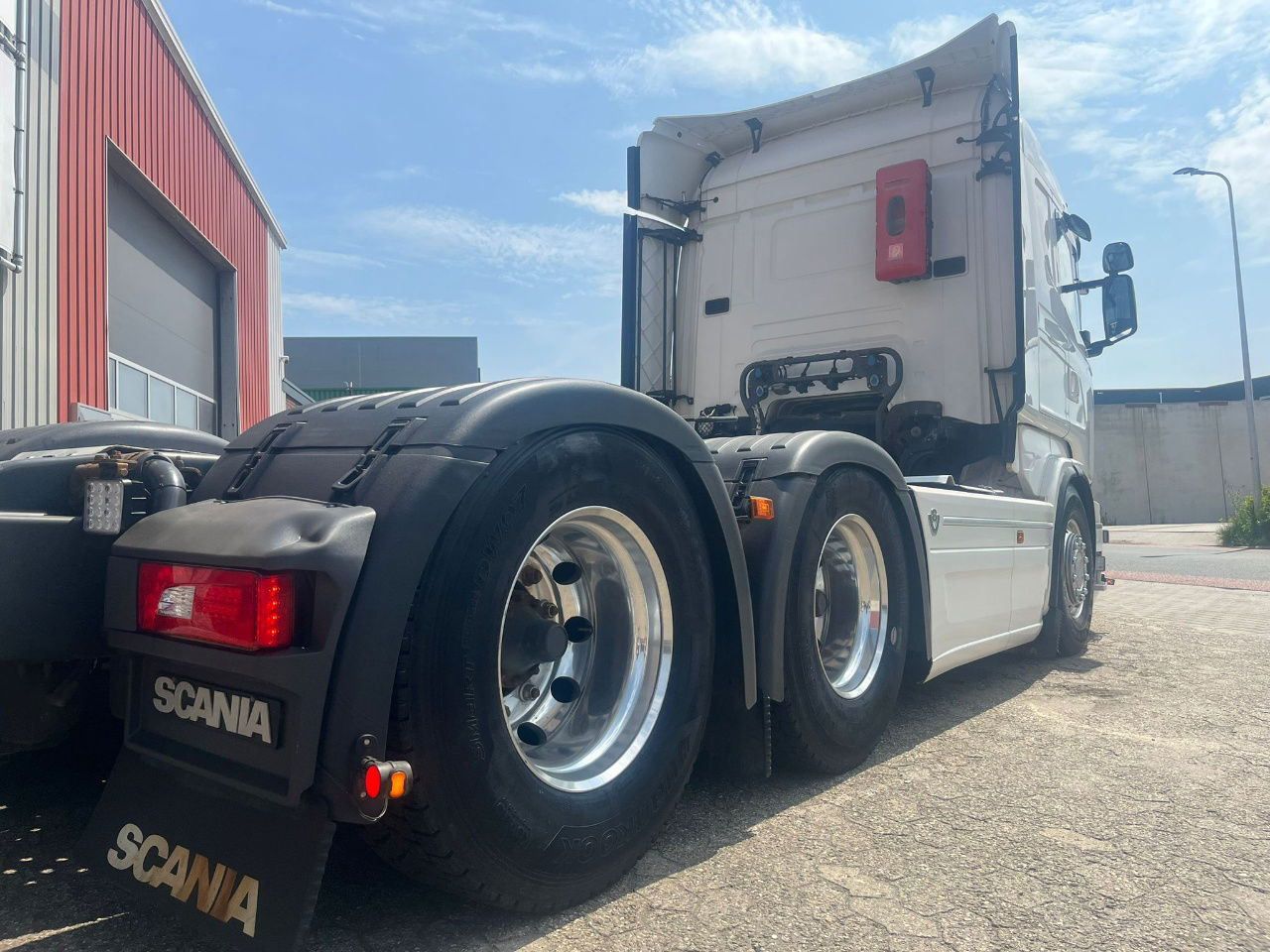 Scania R620-V8 Scania R620 - Tahač: obrázek 4 Scania R620-V8 Scania R620 - Tahač: obrázek 4