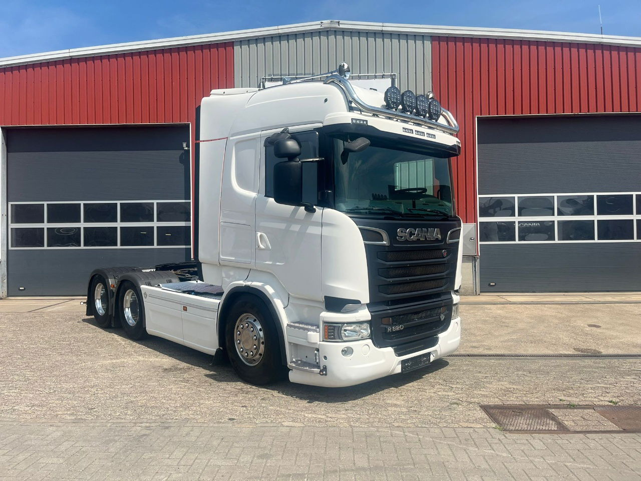 Scania R620-V8 Scania R620 - Tahač: obrázek 2 Scania R620-V8 Scania R620 - Tahač: obrázek 2
