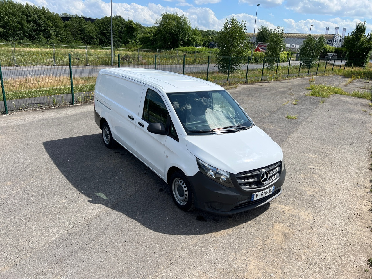 MERCEDES-BENZ VITO 109 Fourgon 1.6 BlueTEC Long Utilitaire - Furgon: obrázek 4 MERCEDES-BENZ VITO 109 Fourgon 1.6 BlueTEC Long Utilitaire - Furgon: obrázek 4