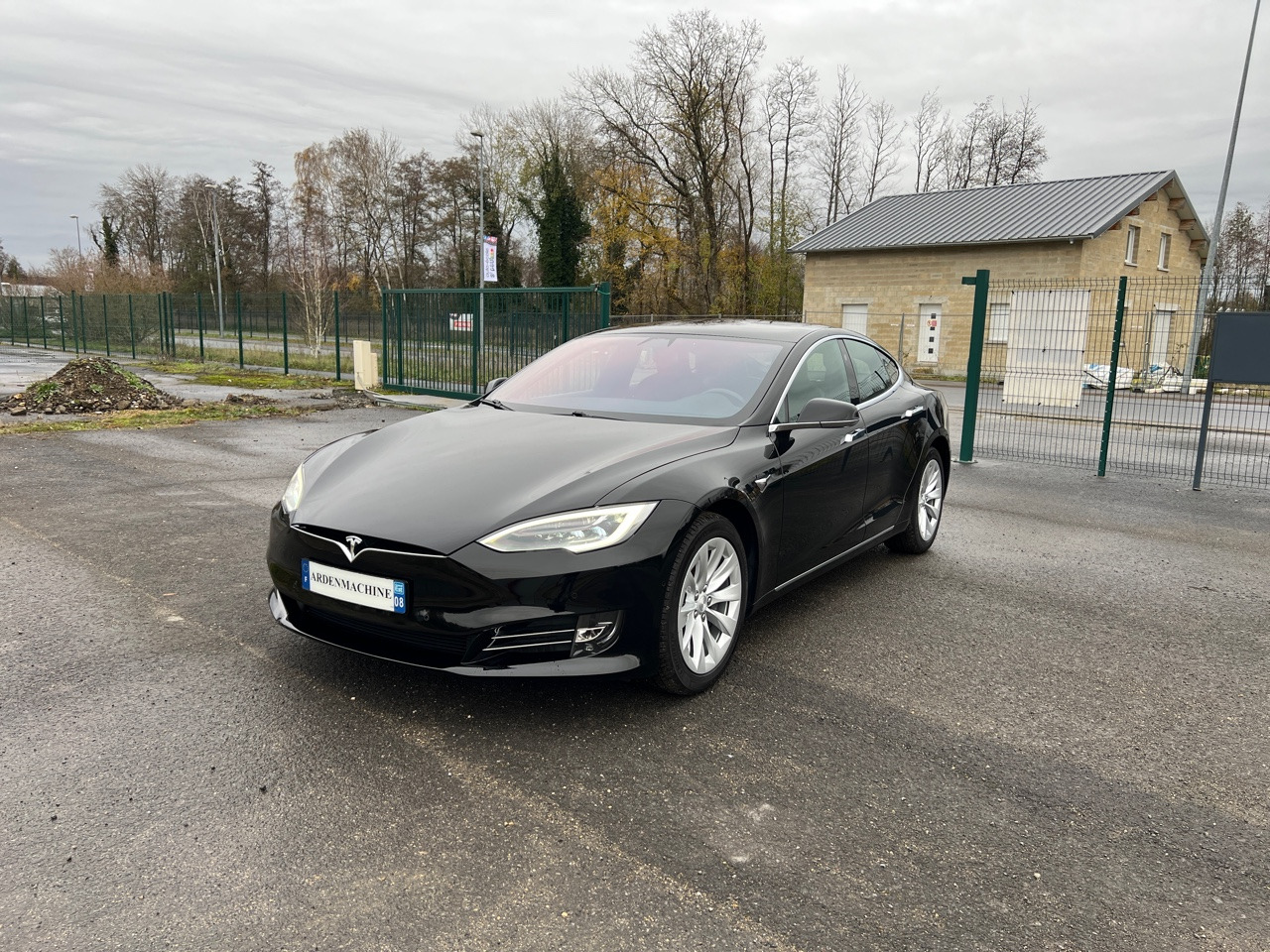 TESLA Model S 75D - Autopilot - Phase 2 - 92% SOH - Garantie - Sedan: obrázek 1 TESLA Model S 75D - Autopilot - Phase 2 - 92% SOH - Garantie - Sedan: obrázek 1