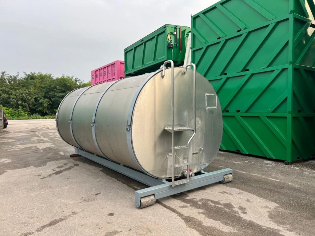 CISTERNA USATA IN ACCIAIO INOX - Cisternový kontejner, Hákový kontejner: obrázek 4 CISTERNA USATA IN ACCIAIO INOX - Cisternový kontejner, Hákový kontejner: obrázek 4