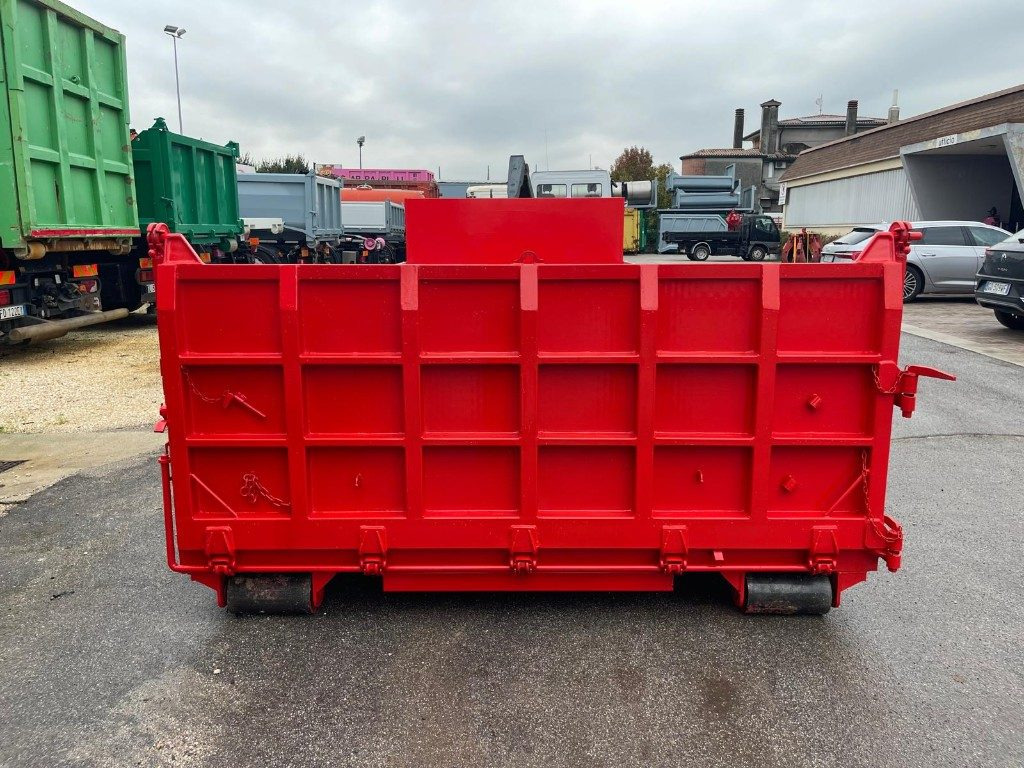 CONTAINER SCARRABILE NUOVO A PIANALE CON SPONDE - Hákový kontejner: obrázek 3 CONTAINER SCARRABILE NUOVO A PIANALE CON SPONDE - Hákový kontejner: obrázek 3