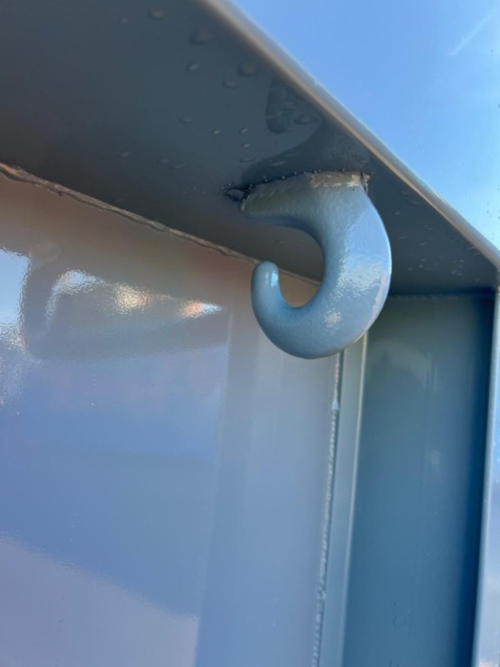 CONTAINER SCARRABILE NUOVO A PIANALE CON SPONDE - Hákový kontejner: obrázek 3 CONTAINER SCARRABILE NUOVO A PIANALE CON SPONDE - Hákový kontejner: obrázek 3