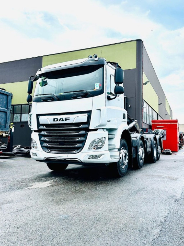 DAF CF85 NUOVO SCARRABILE - Hákový nosič kontejnerů: obrázek 4 DAF CF85 NUOVO SCARRABILE - Hákový nosič kontejnerů: obrázek 4